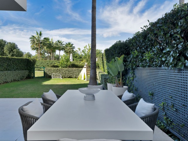 3 Bedrooms Apartment in Estepona