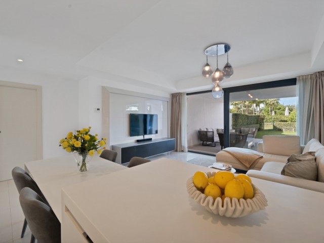 3 Bedrooms Apartment in Estepona