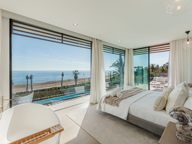 5 Makuuhuoneen Huvila New Golden Mile