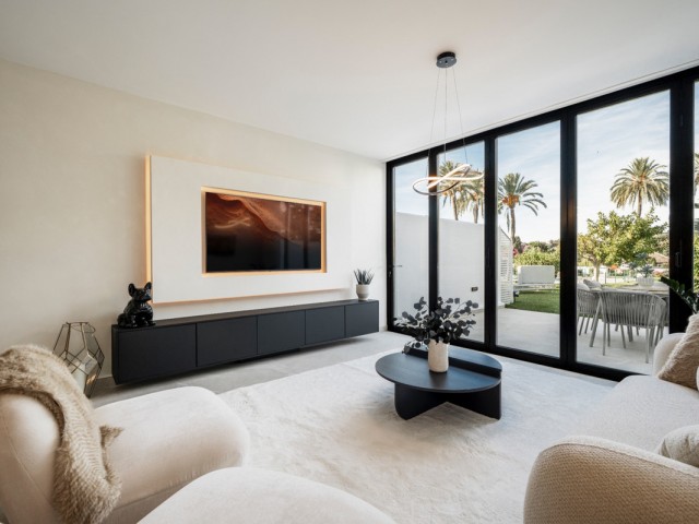 4 Soveroms Rekkehus i Nueva Andalucía