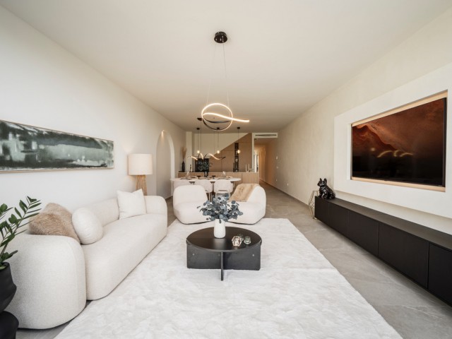 4 Soveroms Rekkehus i Nueva Andalucía