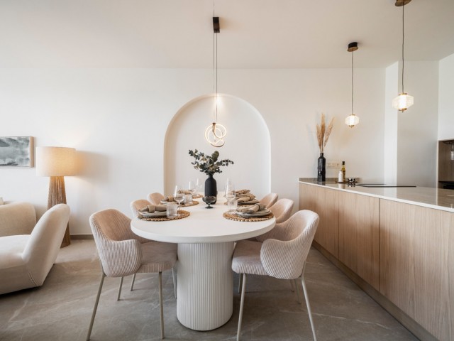 4 Soveroms Rekkehus i Nueva Andalucía