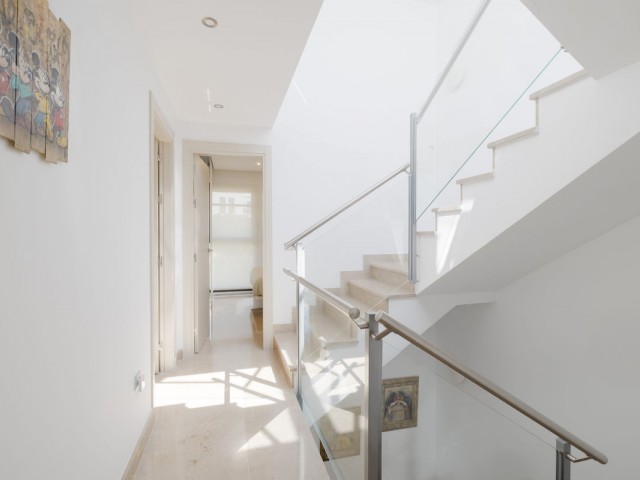 3 Bedrooms Townhouse in Nueva Andalucía