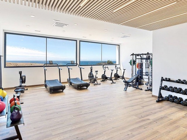 Apartamento con 3 Dormitorios  en Carvajal