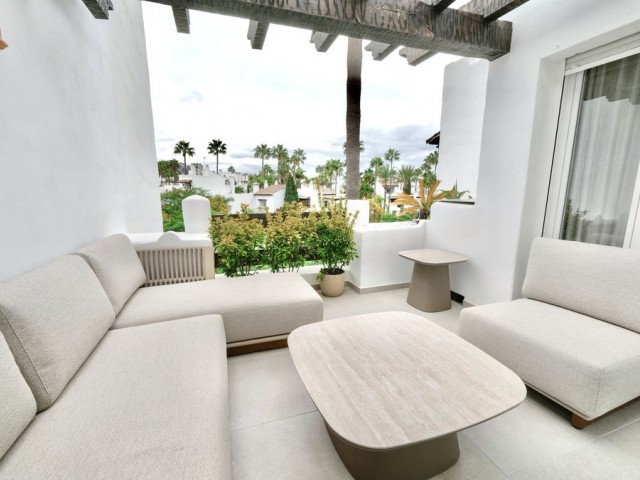 2 Slaapkamer Appartement in Costalita