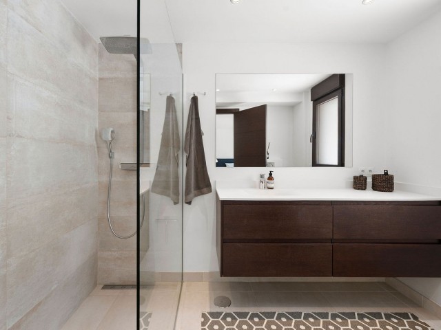 4 Soveroms Villa i Nueva Andalucía