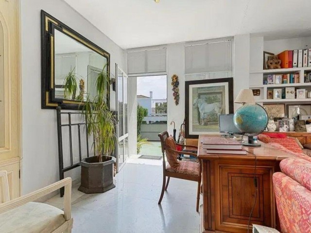 5 Bedrooms Villa in Nueva Andalucía