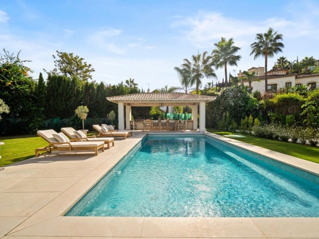 Villa avec 4 Chambres  à Benahavís