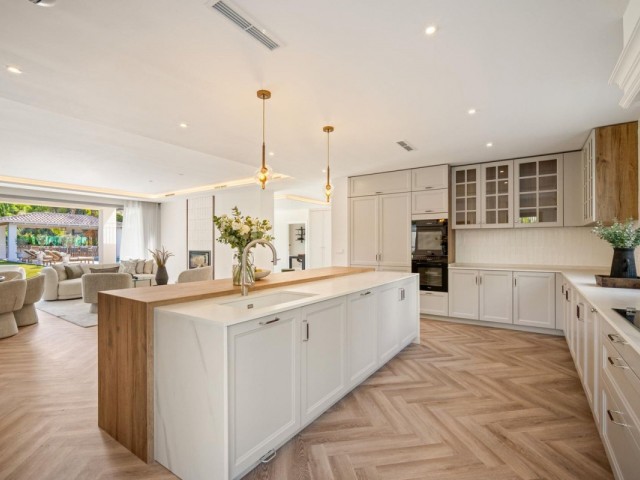 Villa avec 4 Chambres  à Benahavís