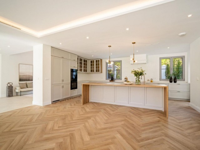 Villa avec 4 Chambres  à Benahavís