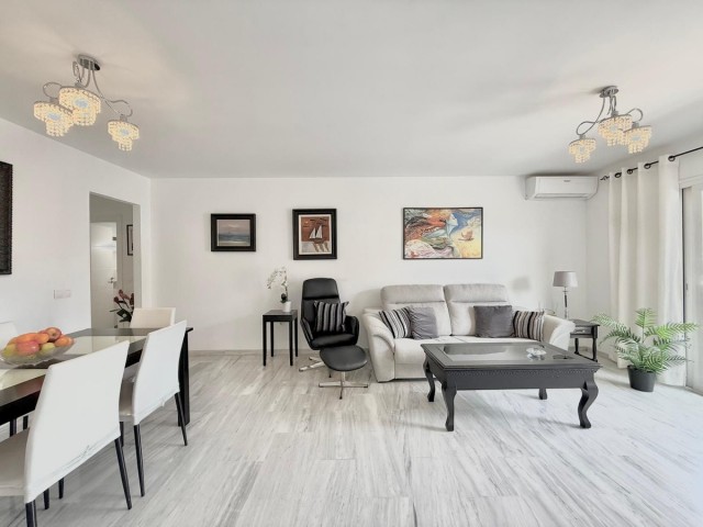 2 Bedrooms Apartment in Fuengirola