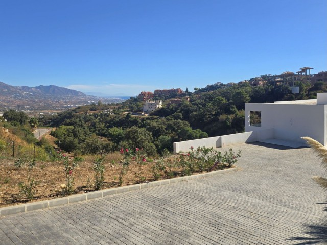 4 Bedrooms Villa in La Mairena