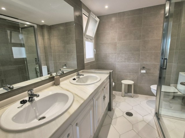 3 Bedrooms Apartment in Riviera del Sol