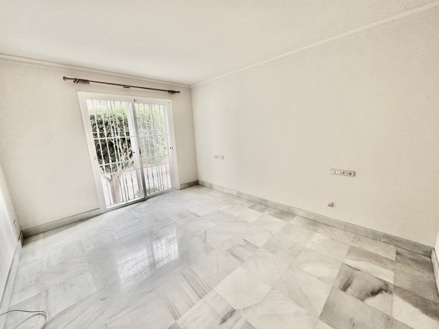 2 Slaapkamer Appartement in Monte Halcones