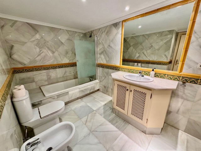 2 Slaapkamer Appartement in Monte Halcones