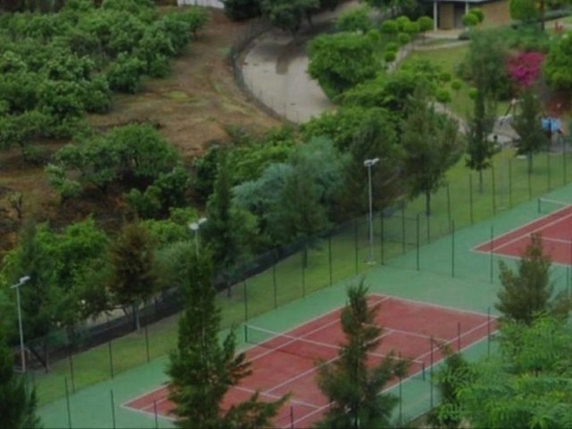 4 Makuuhuoneen Huvila Benahavís