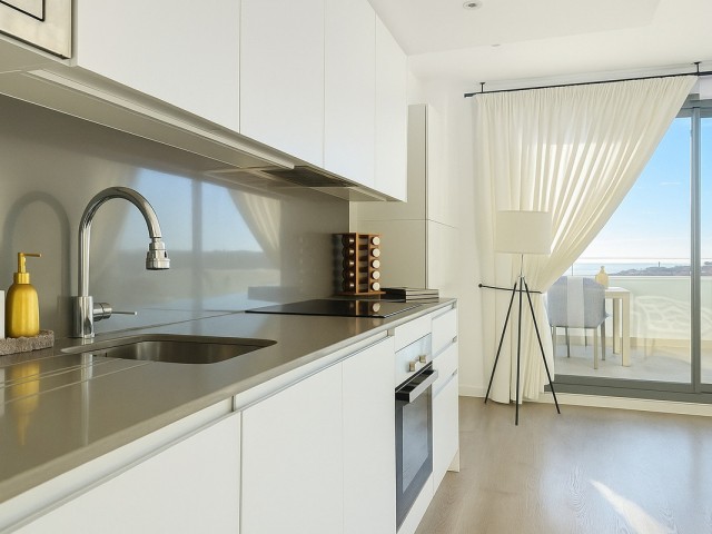 Apartamento con 2 Dormitorios  en Estepona