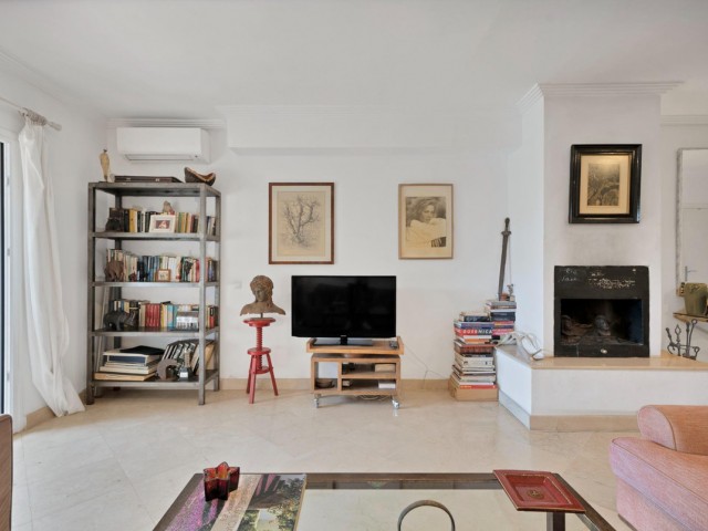 4 Bedrooms Villa in Nagüeles