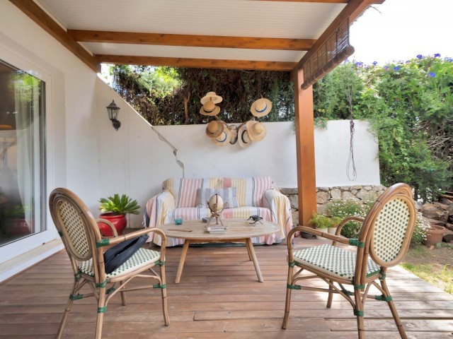 4 Bedrooms Villa in Nagüeles