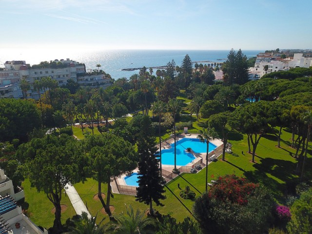 Apartment Puerto Banús - R5221858