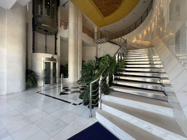 3 Bedrooms Apartment in Puerto Banús