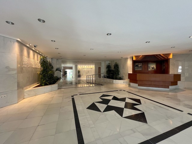 3 Bedrooms Apartment in Puerto Banús