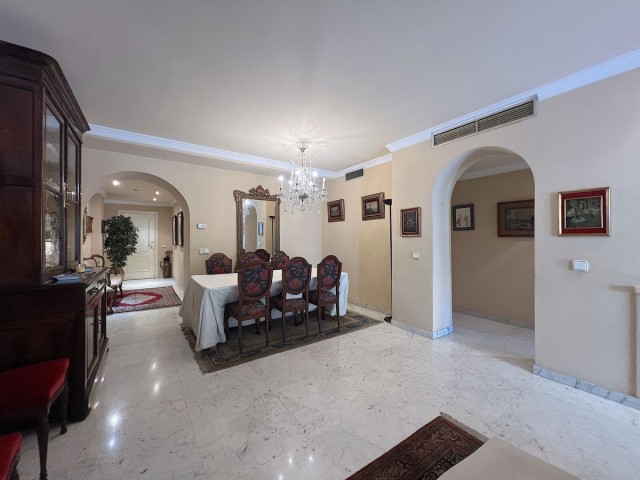 3 Bedrooms Apartment in Puerto Banús