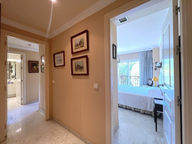 3 Bedrooms Apartment in Puerto Banús