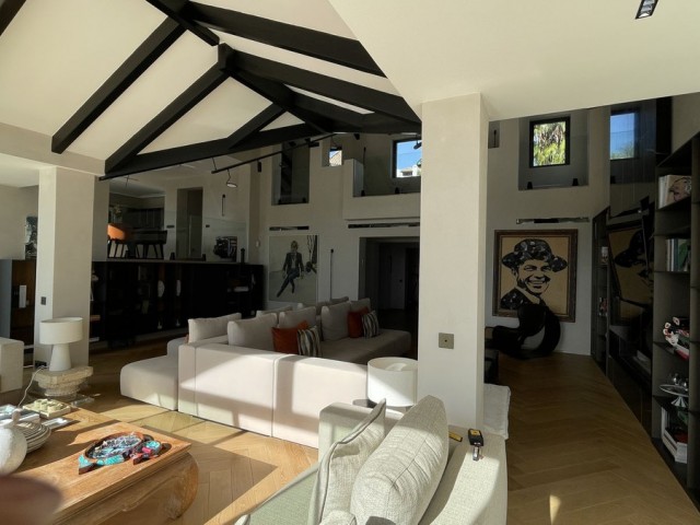 5 Sovrums Villa i Benahavís