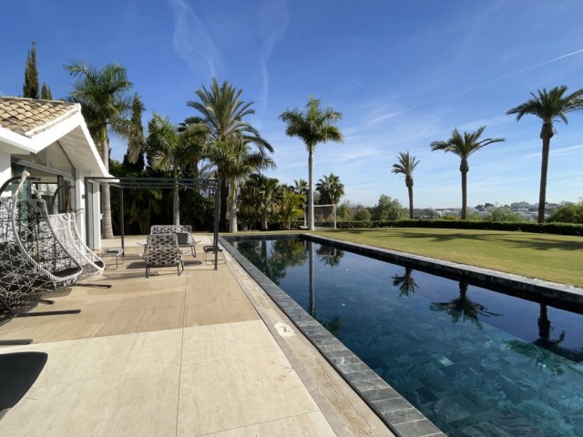 5 Sovrums Villa i Benahavís