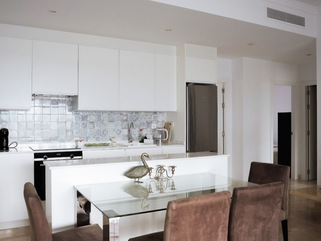 5 Soveroms Leilighet i El Paraiso