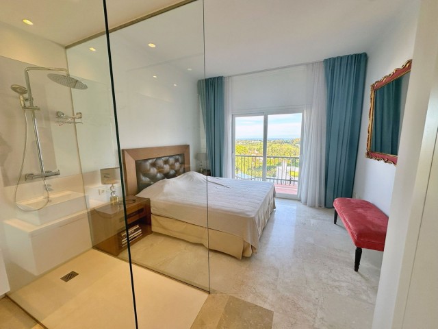 5 Soveroms Leilighet i El Paraiso