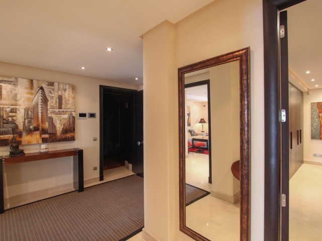 2 Soveroms Leilighet i Puerto Banús