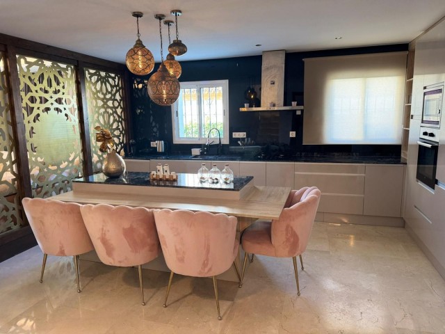 4 Soveroms Villa i Marbella