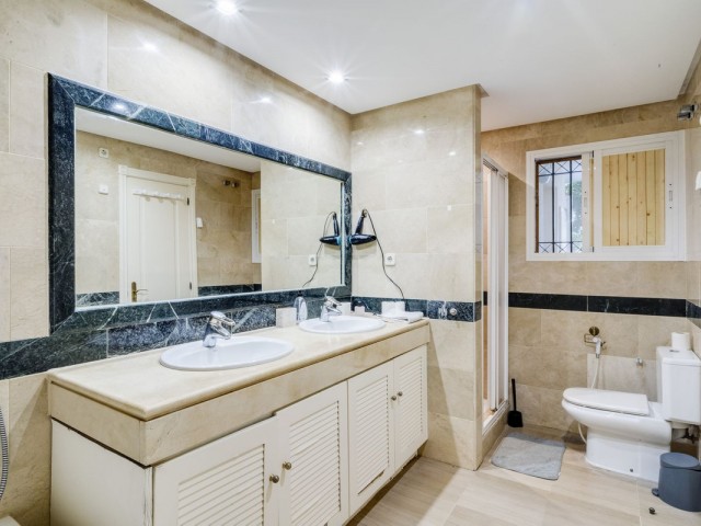 3 Schlafzimmer Apartment in Bahía de Marbella