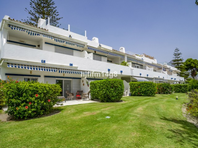 2 Makuuhuoneen Huoneisto Nueva Andalucía