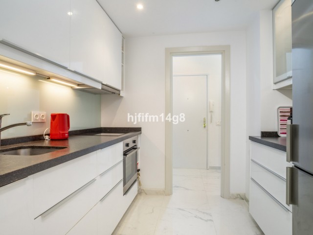 2 Makuuhuoneen Huoneisto Nueva Andalucía