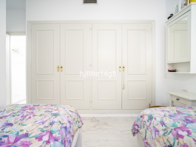 2 Makuuhuoneen Huoneisto Nueva Andalucía