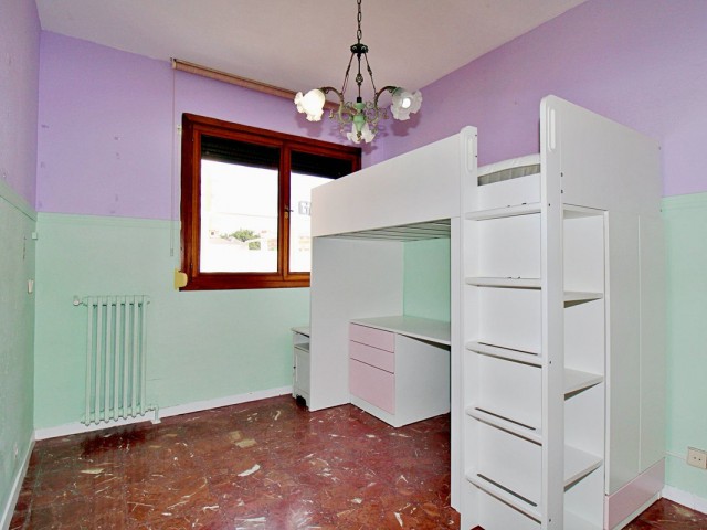 Apartamento con 3 Dormitorios  en Málaga