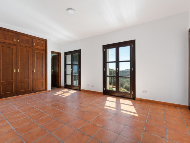 4 Schlafzimmer Villa in Casares