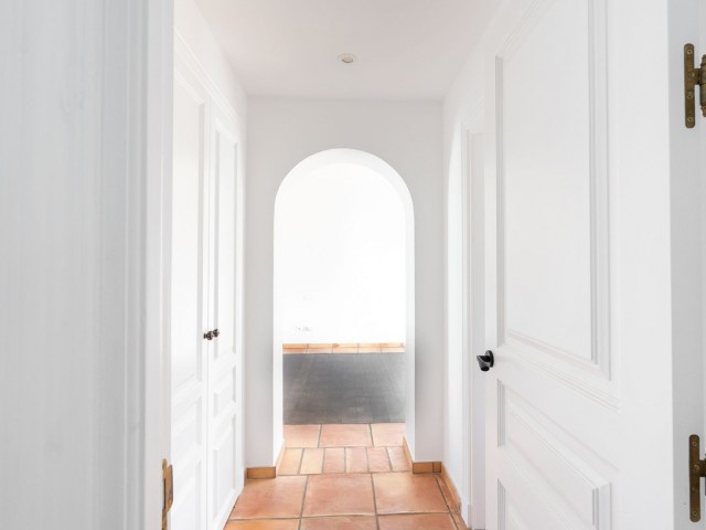 6 Slaapkamer Villa in Guadalmina Baja