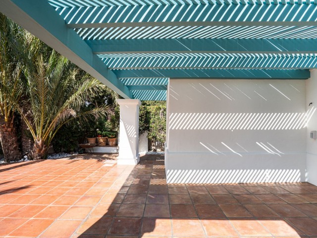 6 Slaapkamer Villa in Guadalmina Baja