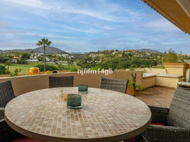 2 Soveroms Leilighet i Nueva Andalucía