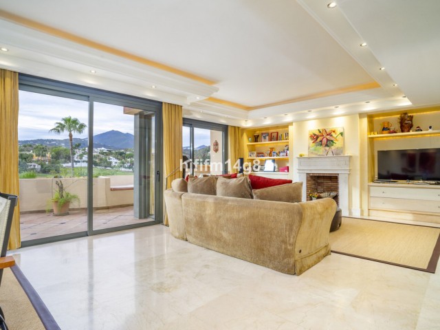 2 Soveroms Leilighet i Nueva Andalucía