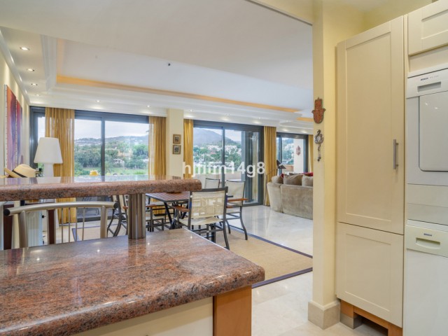 2 Soveroms Leilighet i Nueva Andalucía