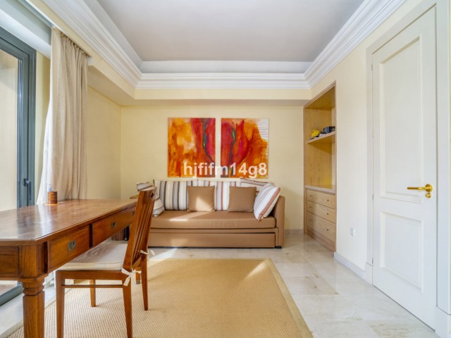 2 Soveroms Leilighet i Nueva Andalucía