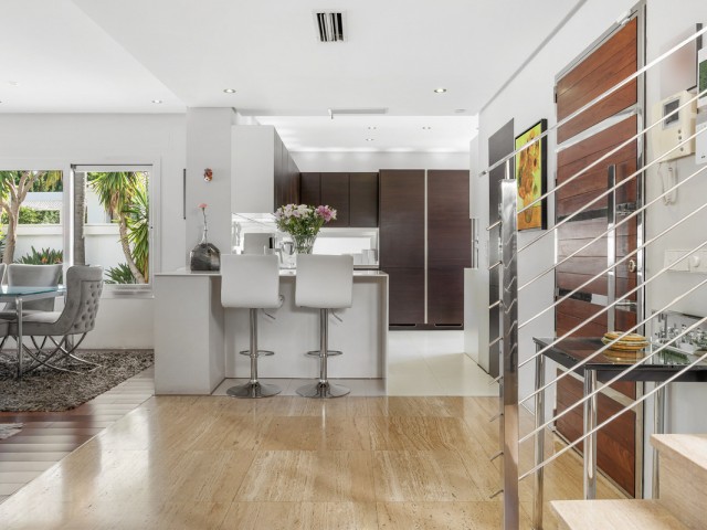 4 Schlafzimmer Villa in Nueva Andalucía