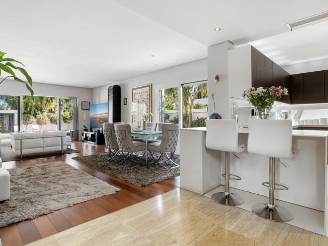 4 Schlafzimmer Villa in Nueva Andalucía