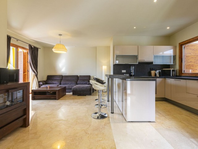 Penthouse in Nueva Andalucía