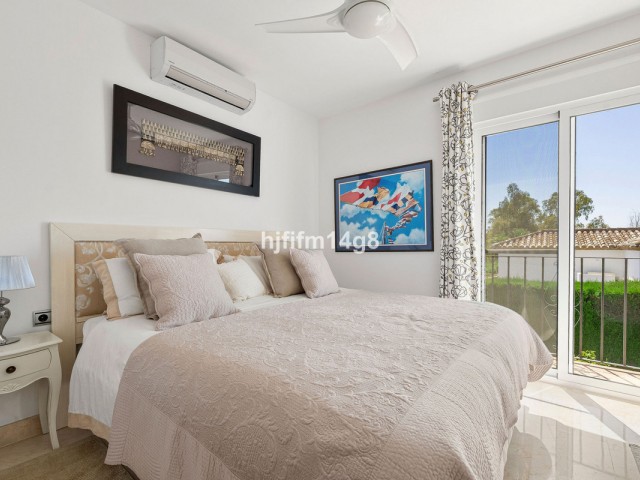 5 Schlafzimmer Villa in Nueva Andalucía